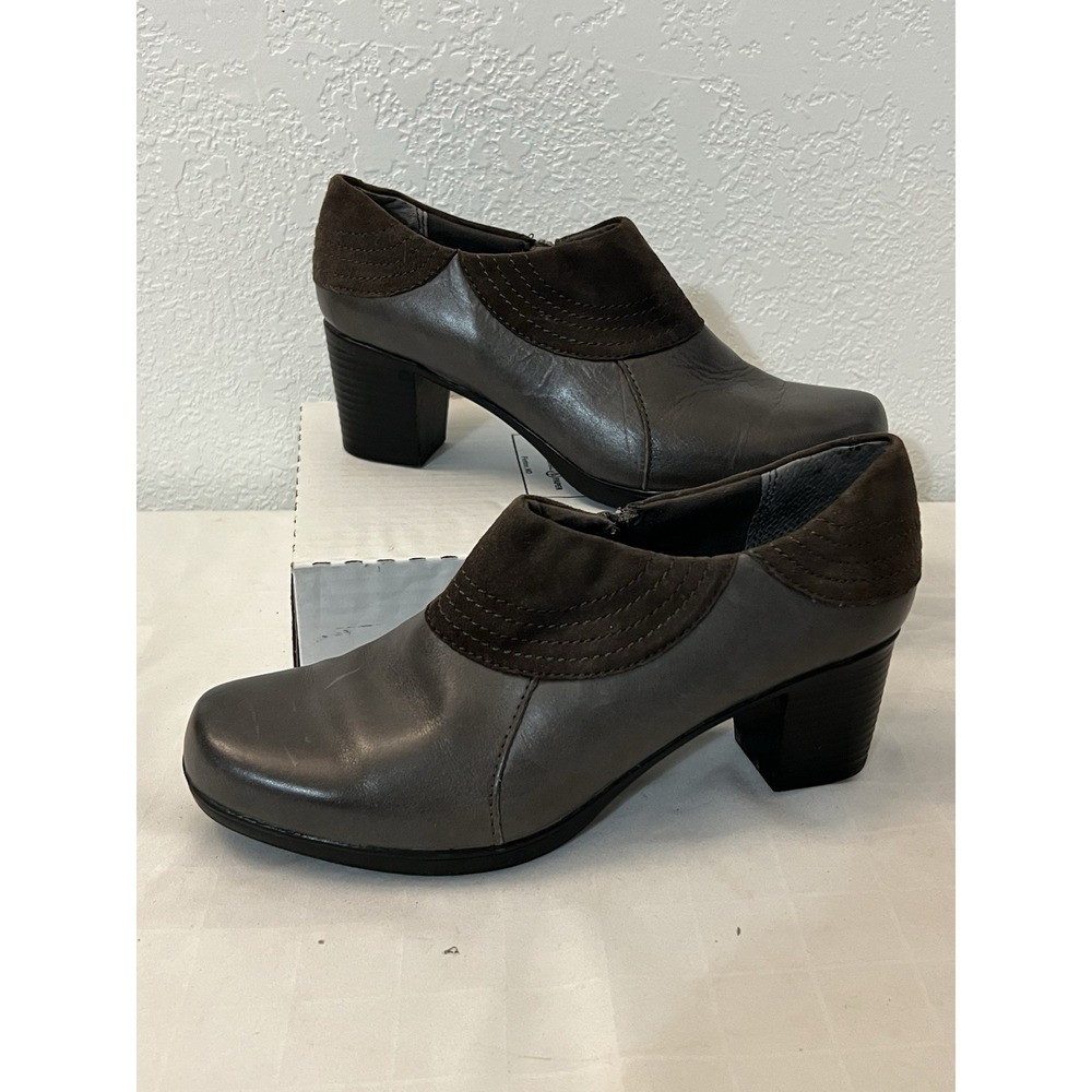 Clarks Bendables Women Gray Leather Ankle Boots‎ side zipper 9M 62980 2.5"  Heel